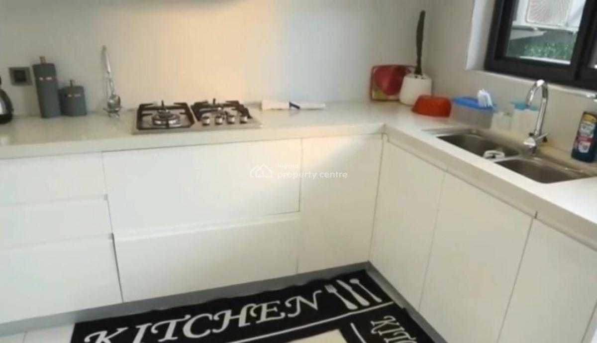 Tastefully Furnished and Self-compound and Self-serviced 4 Bedroom En-suite, Victoria Island (vi), Lagos, Terraced Duplex for Rent