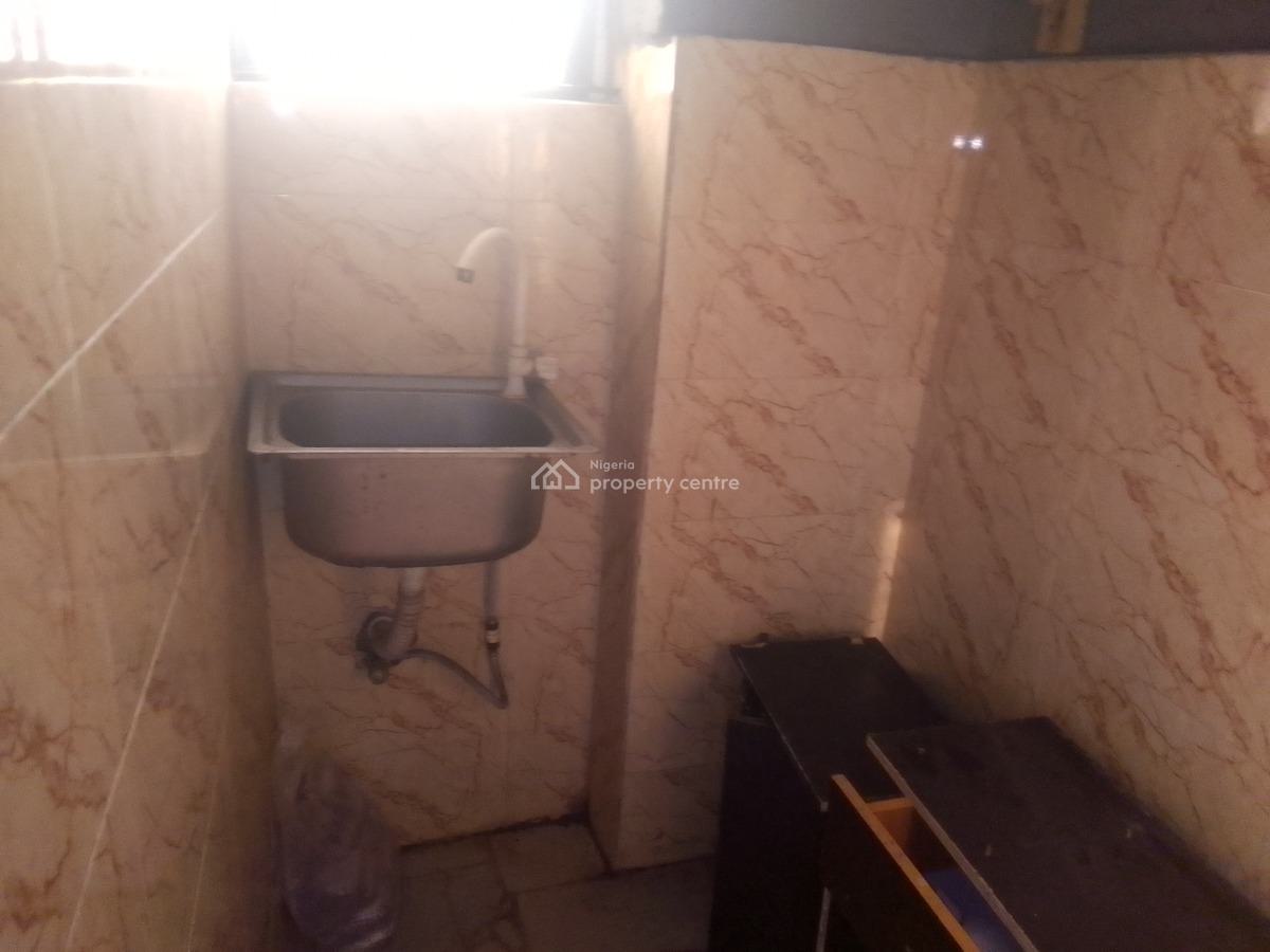 Luxury Self Contain with Excellent Features, Ogombo, Ajah, Lagos, Self Contain (single Rooms) for Rent