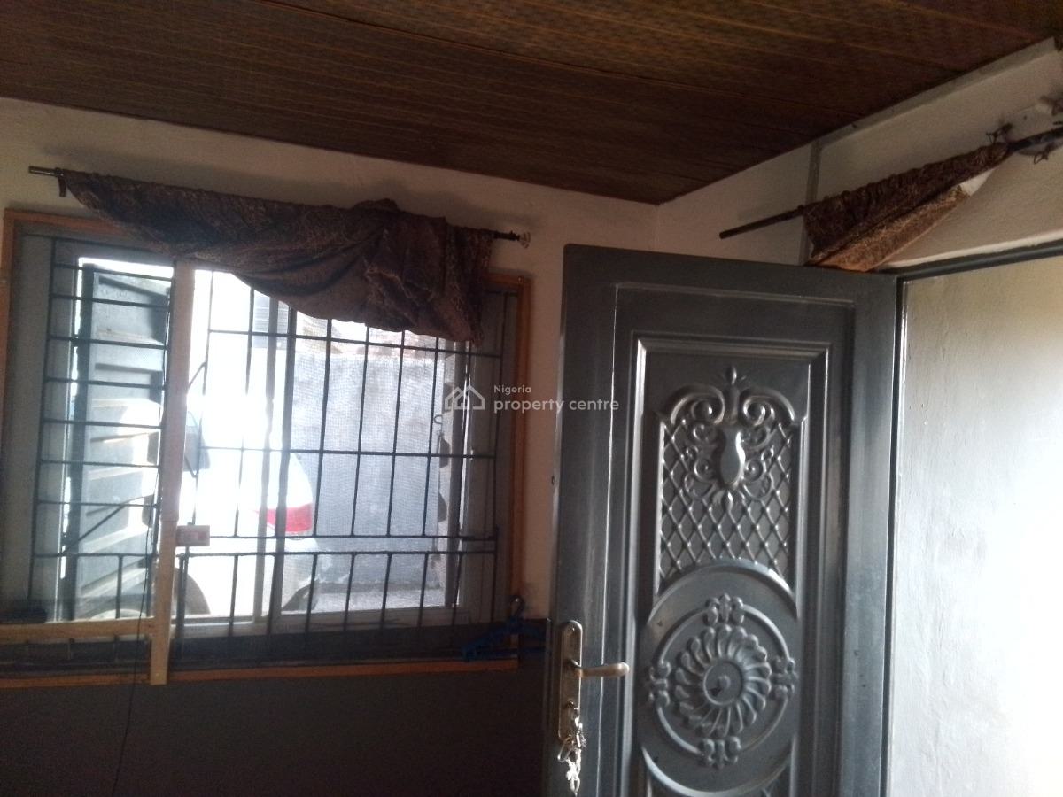 Luxury Self Contain with Excellent Features, Ogombo, Ajah, Lagos, Self Contain (single Rooms) for Rent