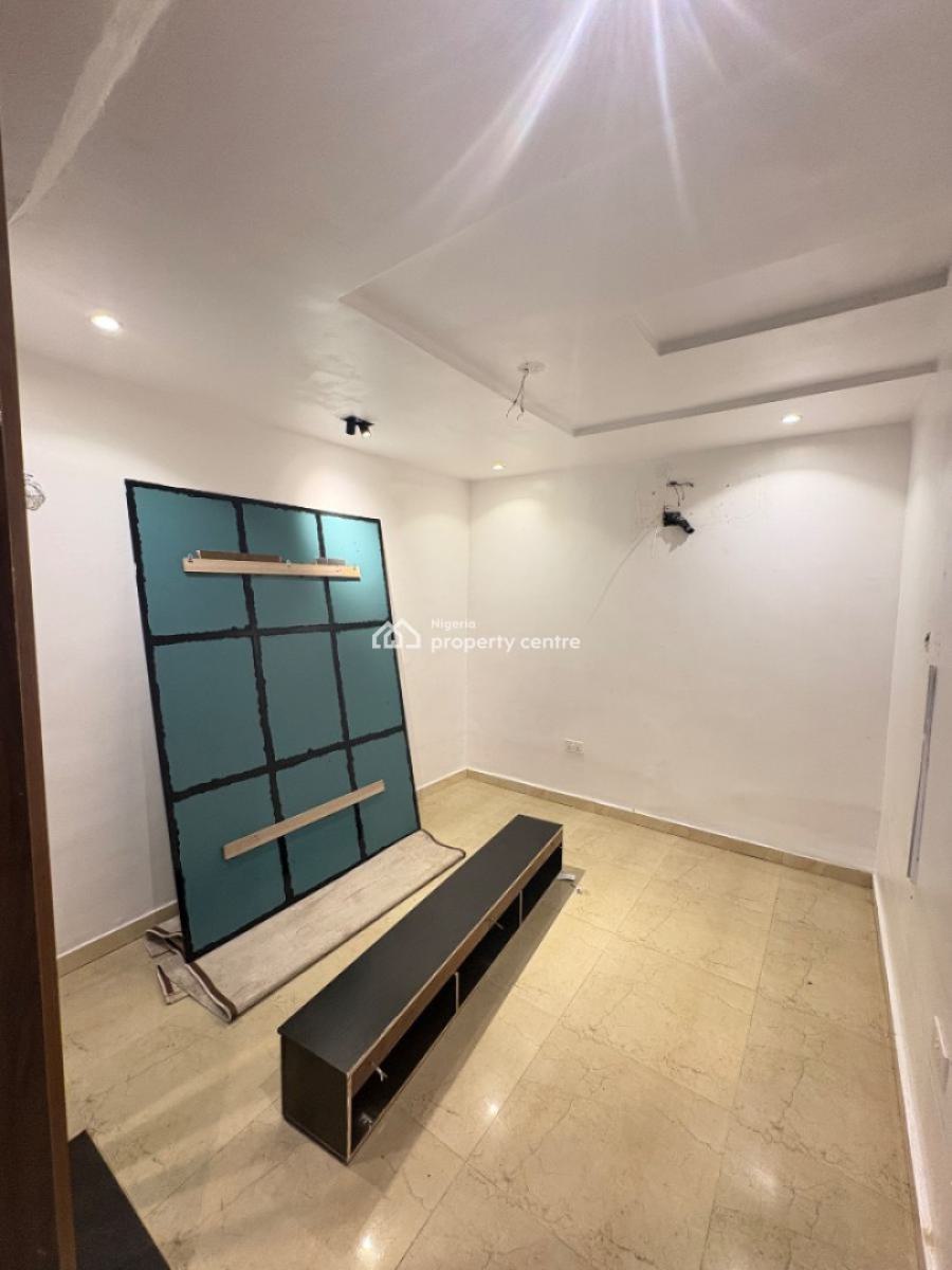 a Lovely Mini Flat (room and Parlour), Lekki, Lagos, Flat / Apartment for Rent