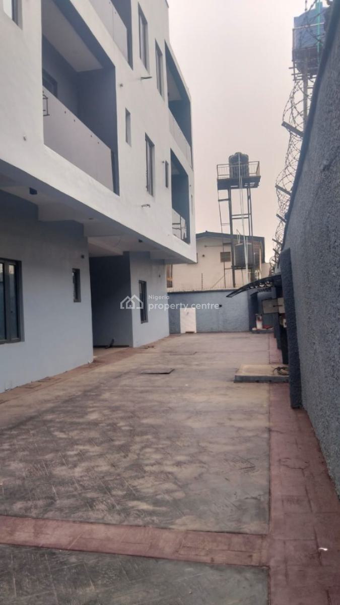 4bedroom Terrace House, Ogba Gra, Ogba, Ikeja, Lagos, Terraced Duplex for Sale