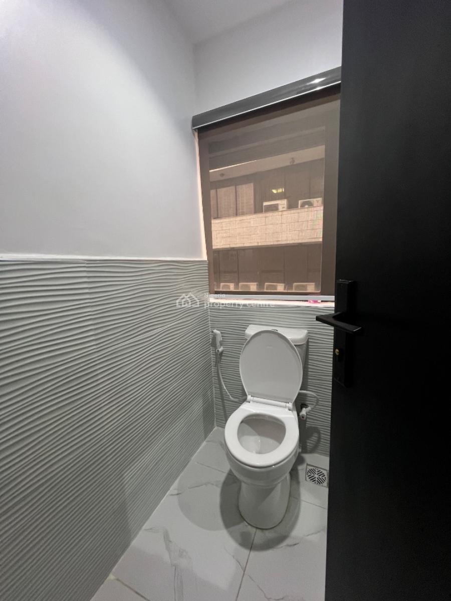 Newly Built Purposeful 15 Man Smart Office, Move-in-ready Office Space, Oyin Jolayemi Street, Victoria Island (vi), Lagos, Office Space for Rent