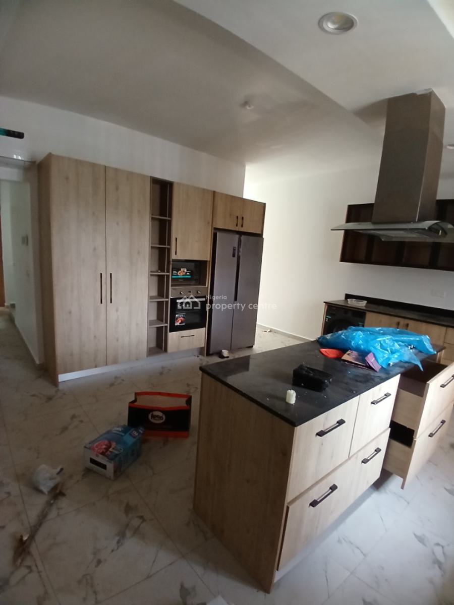 Well Renovated 5 Bedroom Detached Duplex with 1 Room Bq, By National Assembly Quarters, Apo, Abuja, Detached Duplex for Rent