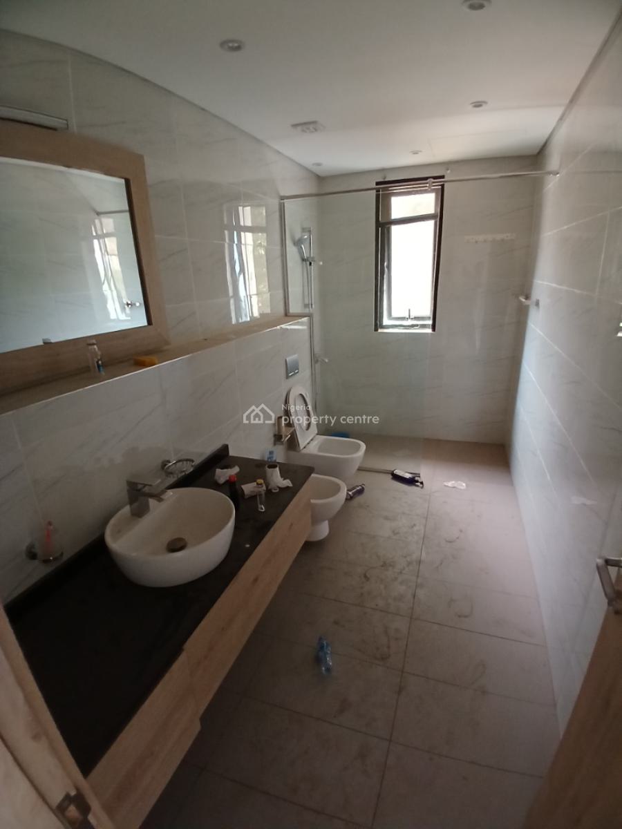 Well Renovated 5 Bedroom Detached Duplex with 1 Room Bq, By National Assembly Quarters, Apo, Abuja, Detached Duplex for Rent