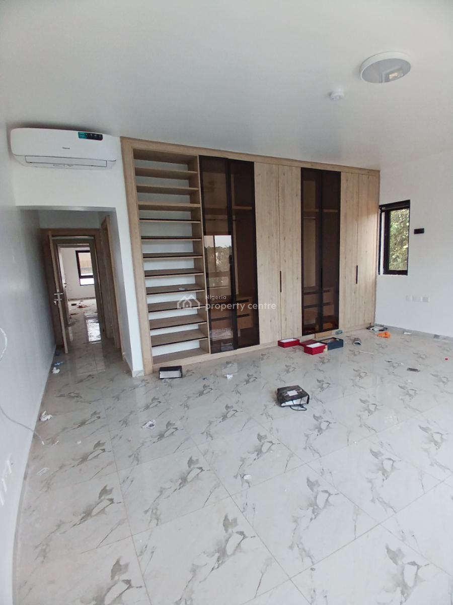 Well Renovated 5 Bedroom Detached Duplex with 1 Room Bq, By National Assembly Quarters, Apo, Abuja, Detached Duplex for Rent