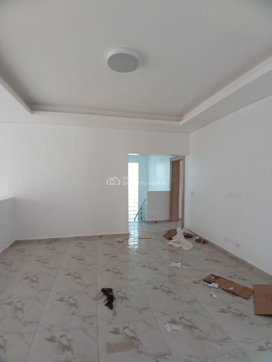 Well Renovated 5 Bedroom Detached Duplex with 1 Room Bq, By National Assembly Quarters, Apo, Abuja, Detached Duplex for Rent