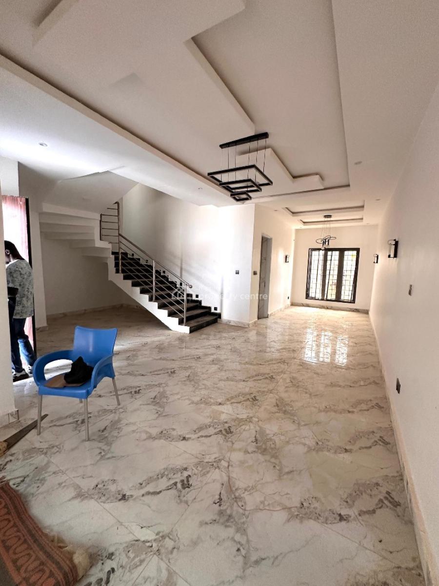 Newly Built 4 Bedroom Terrace + Bq, Guzape District, Abuja, Terraced Duplex for Sale