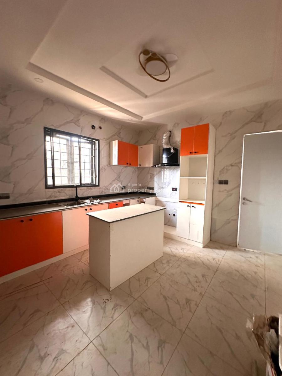 Newly Built 4 Bedroom Terrace + Bq, Guzape District, Abuja, Terraced Duplex for Sale