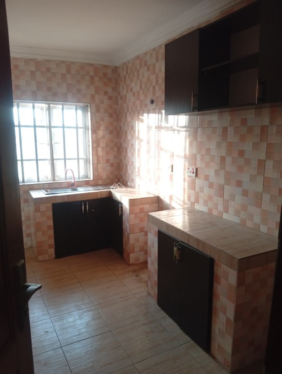 Executive 3 Bedroom Flat, Adams Block Estate,alagbole, Ojodu Berger, Ojodu, Lagos, Flat / Apartment for Rent