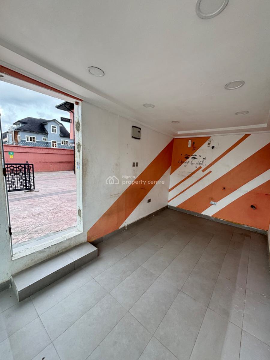 Downstairs(12 Sqm Single Shop Outside), Lekki Phase 1, Lekki, Lagos, Plaza / Complex / Mall for Rent