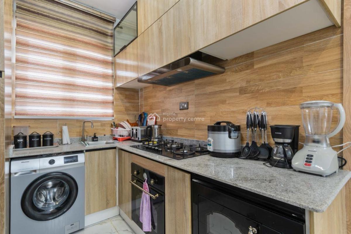 Cozy One Bedroom Apartment, Osapa, Lekki, Lagos, Mini Flat (room and Parlour) Short Let