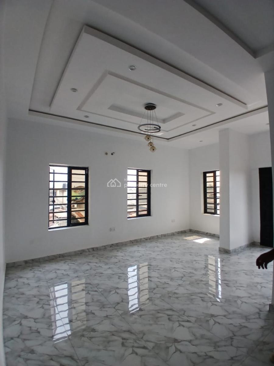 1 Bedroom Flat, Awoyaya, Ibeju Lekki, Lagos, Mini Flat (room and Parlour) for Rent