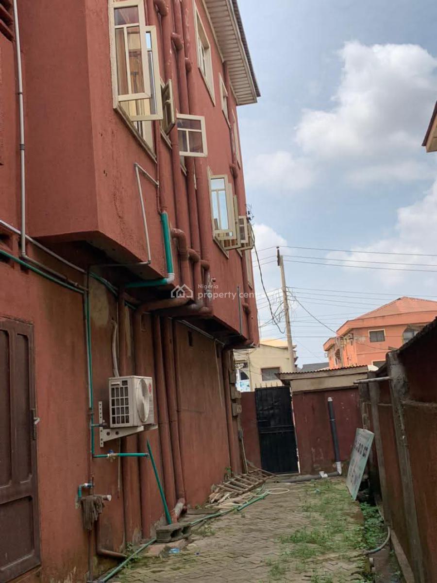 Solid Built 5 Units of 3 Bedroom Flats Property, Egbeda-idimu Road,, Egbeda, Alimosho, Lagos, Commercial Property for Sale