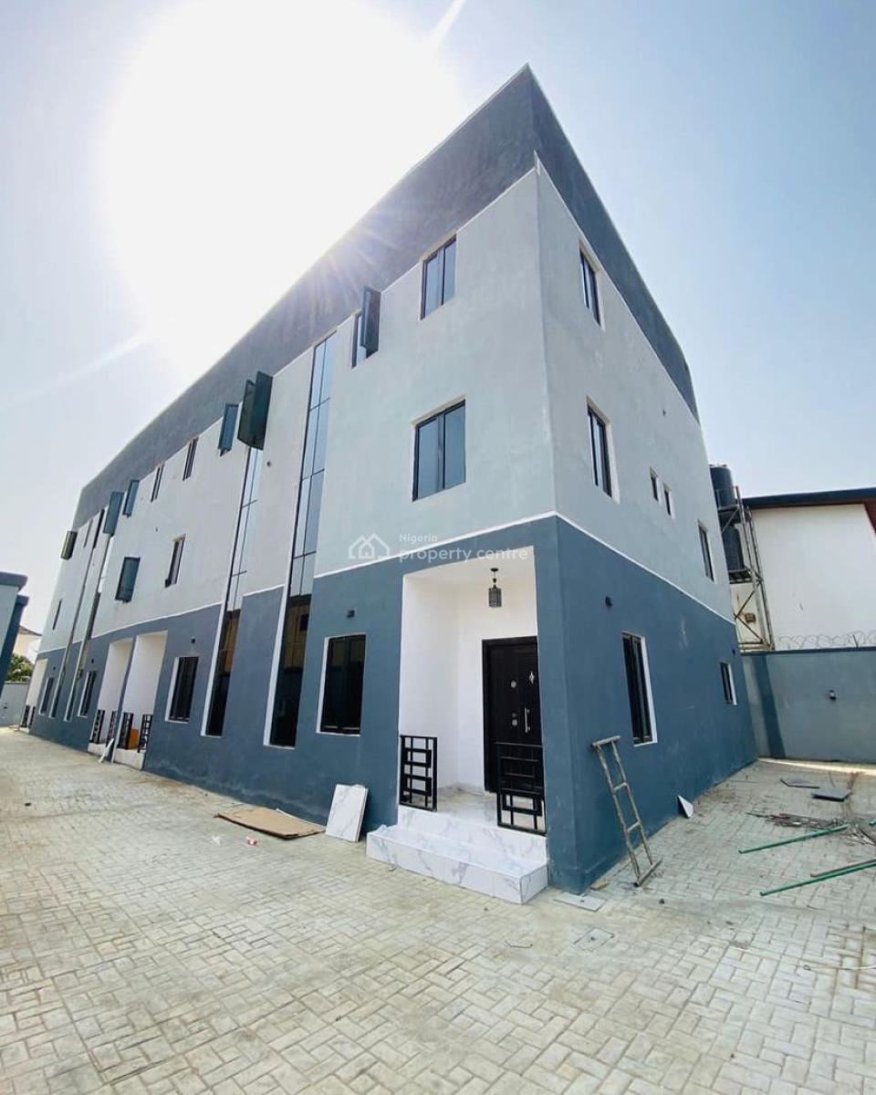 4-bedroom Terraced Duplex, Kolapo Ishola Gra, Akobo, Ibadan, Oyo, Detached Duplex for Sale