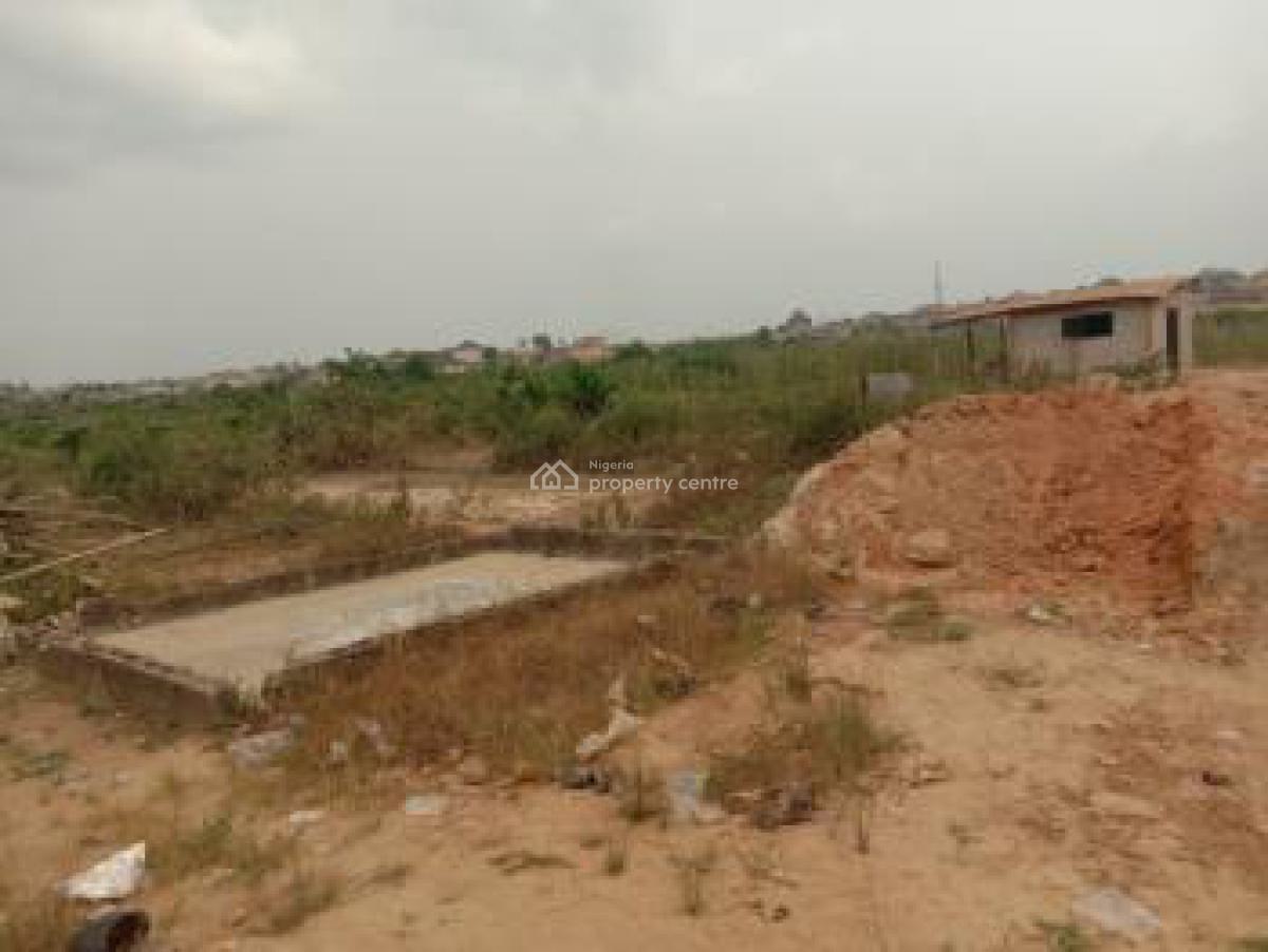 42 Acres of Land, Opposite Chinese Company, Off Lagos Ibadan Expressway, Magboro, Ogun, Mixed-use Land for Sale