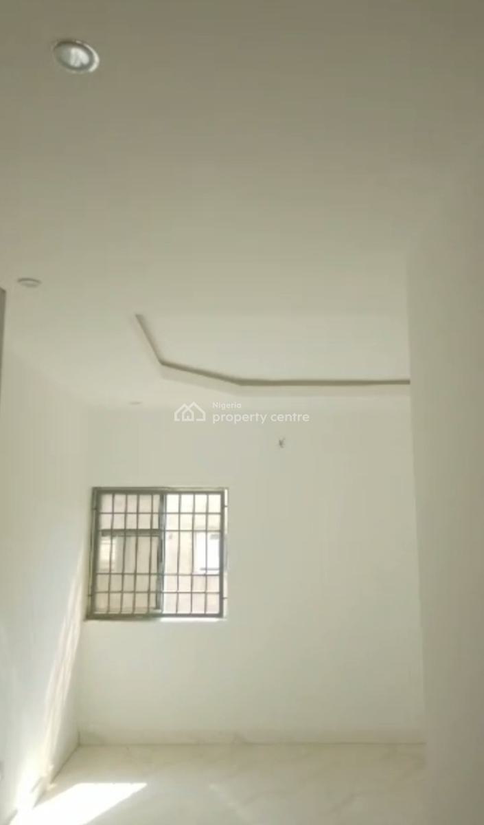 Spacious 3 Bedroom Apartment, Idu Industrial, Abuja, Flat / Apartment for Sale