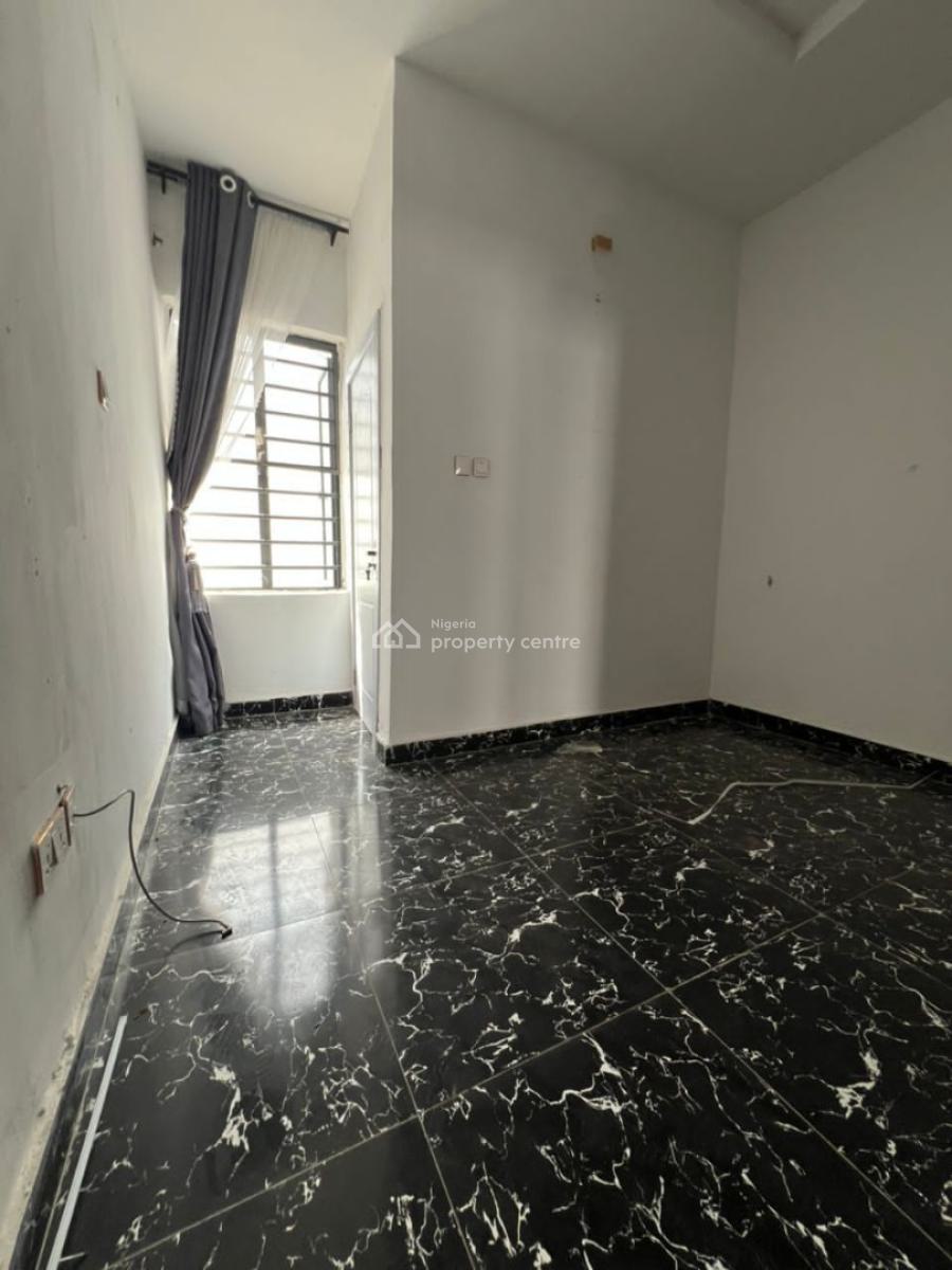 a Spacious Semi Master Bedroom, Ikota Gra, Lekki, Lagos, Self Contain (single Rooms) for Rent