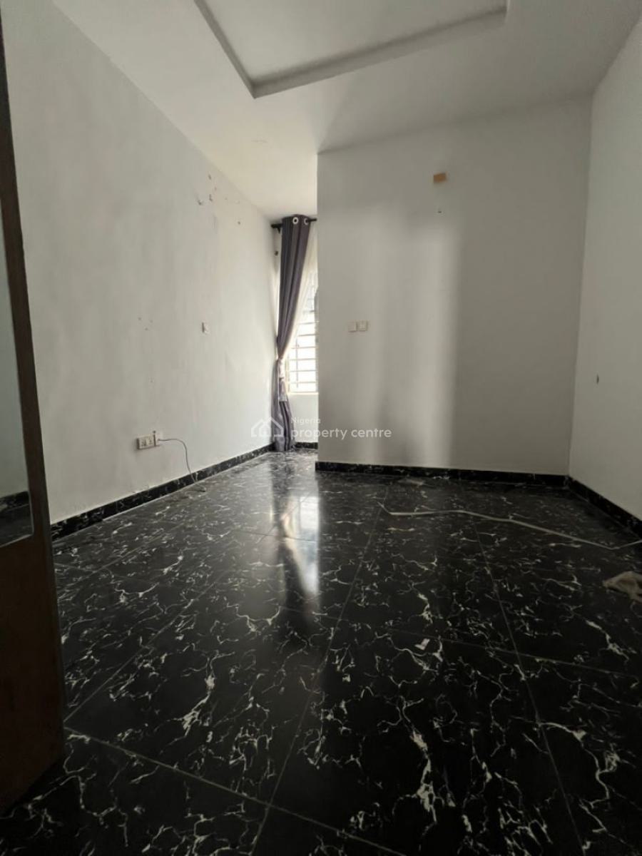 a Spacious Semi Master Bedroom, Ikota Gra, Lekki, Lagos, Self Contain (single Rooms) for Rent