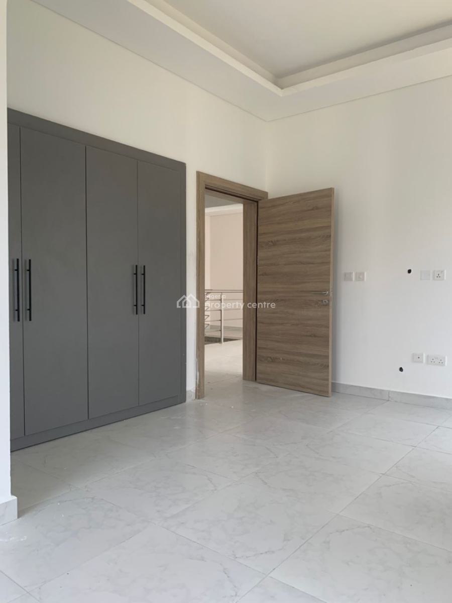 Newly Four Bedroom Semi Detached House with Bq, Mayegun Beach Estate, Lekki, Lagos, Flat / Apartment for Rent