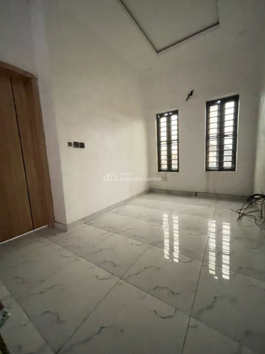 4 Bedroom Semi-detached Duplex with Bq, Lekki, Lagos, Semi-detached Duplex for Sale