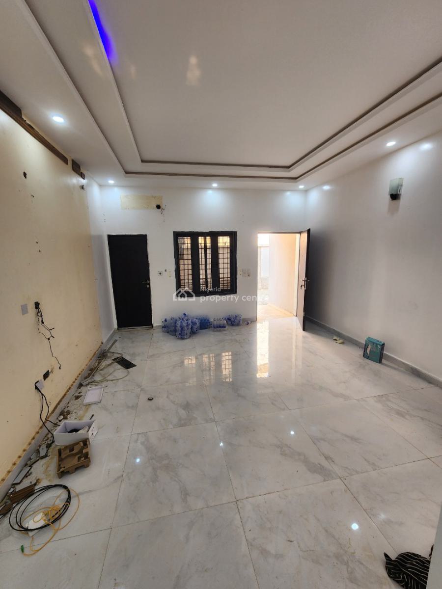 Luxury Two Bedroom Block of Flat, News Engineering, Dawaki, Gwarinpa, Abuja, Flat / Apartment for Rent