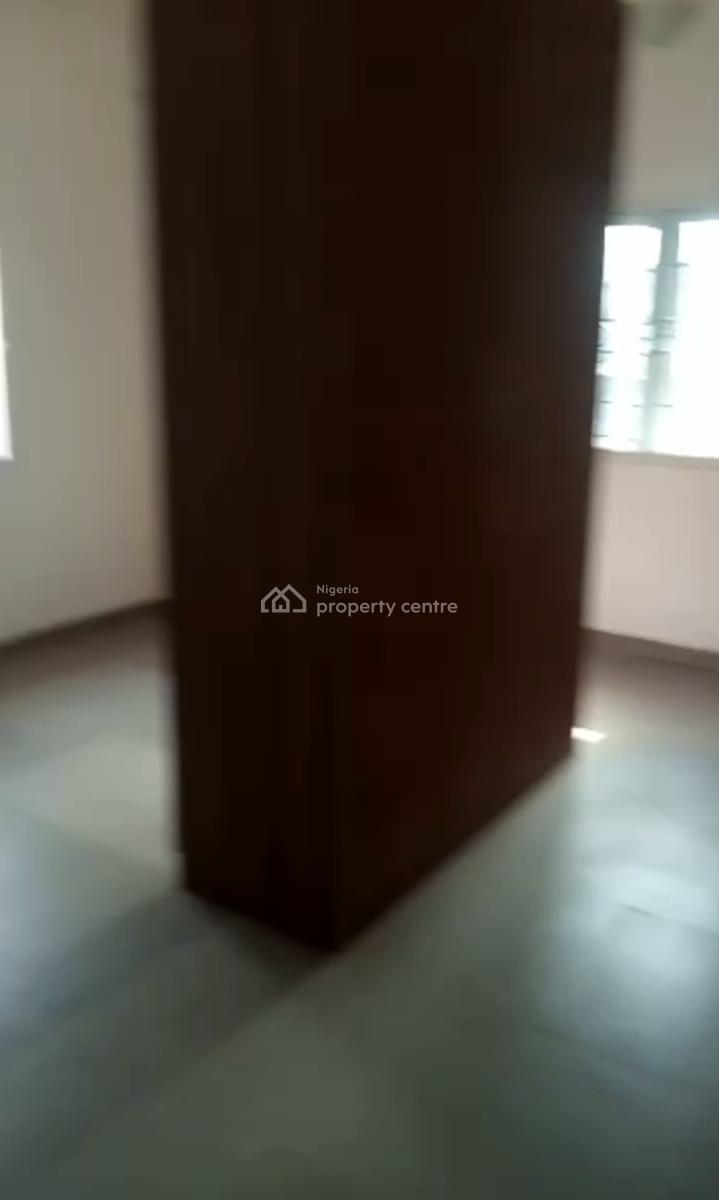Newly Built 3 Bedroom Apartment, Surulere, Lagos, Flat / Apartment for Rent