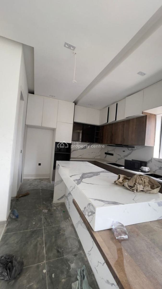 Nice Units of 3 & 4-bedroom Terraces with Bq, Lekki Phase 1, Lekki, Lagos, Terraced Duplex for Sale