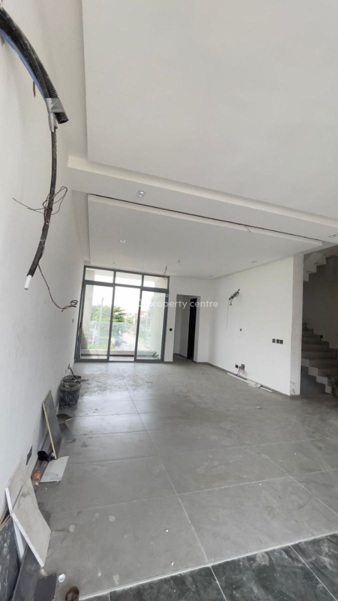 Nice Units of 3 & 4-bedroom Terraces with Bq, Lekki Phase 1, Lekki, Lagos, Terraced Duplex for Sale