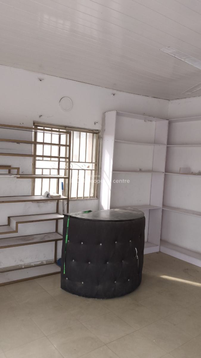 Massive Office Space Upstairs, Safeway Hospitals Area, Sangotedo, Ajah, Lagos, Office Space for Rent