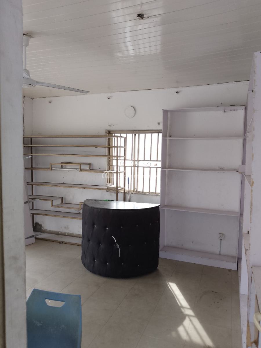 Massive Office Space Upstairs, Safeway Hospitals Area, Sangotedo, Ajah, Lagos, Office Space for Rent