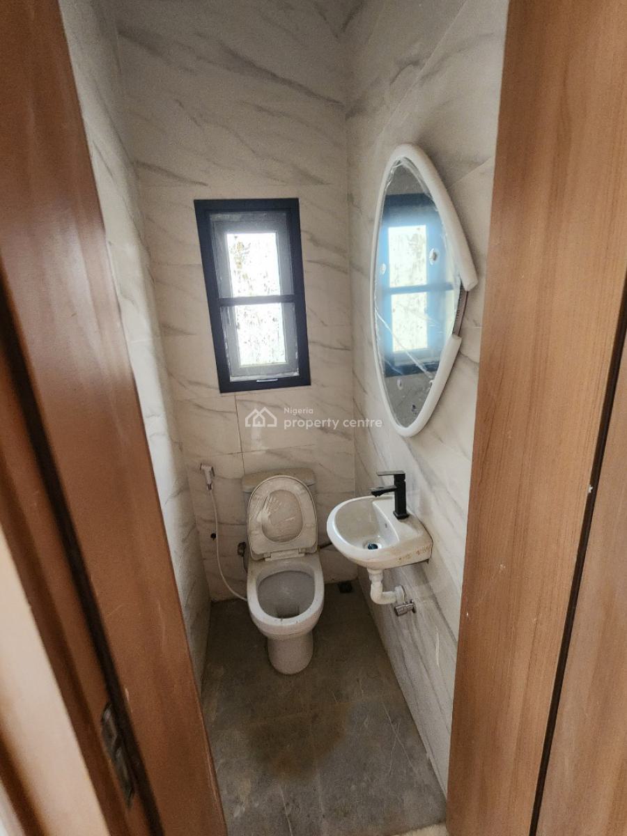 Luxury Three Bedroom Block of Flat, News Engineering, Dawaki, Gwarinpa, Abuja, Flat / Apartment for Rent