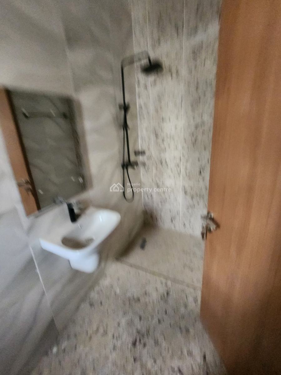 Luxury Three Bedroom Block of Flat, News Engineering, Dawaki, Gwarinpa, Abuja, Flat / Apartment for Rent