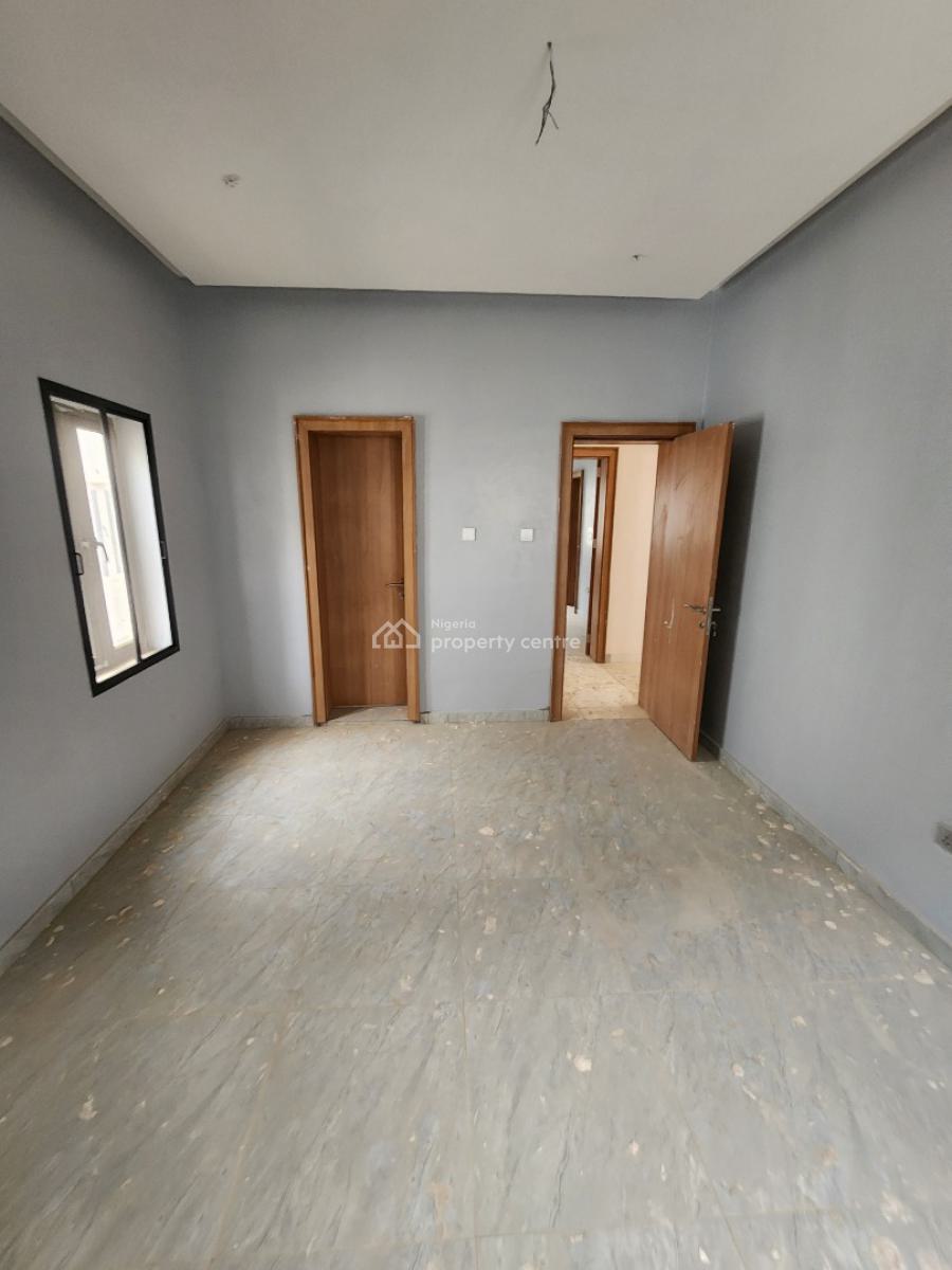 Luxury Three Bedroom Block of Flat, News Engineering, Dawaki, Gwarinpa, Abuja, Flat / Apartment for Rent