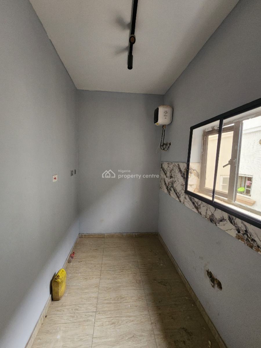 Luxury Three Bedroom Block of Flat, News Engineering, Dawaki, Gwarinpa, Abuja, Flat / Apartment for Rent