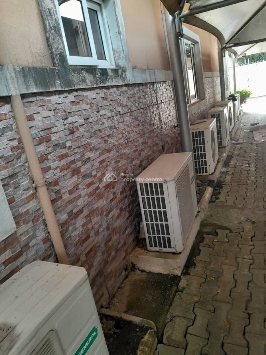 7 Bedroom Semi-detached House + 2 Rooms Bq, Off Admiralty Way, Lekki Phase 1, Lekki, Lagos, Semi-detached Duplex for Rent