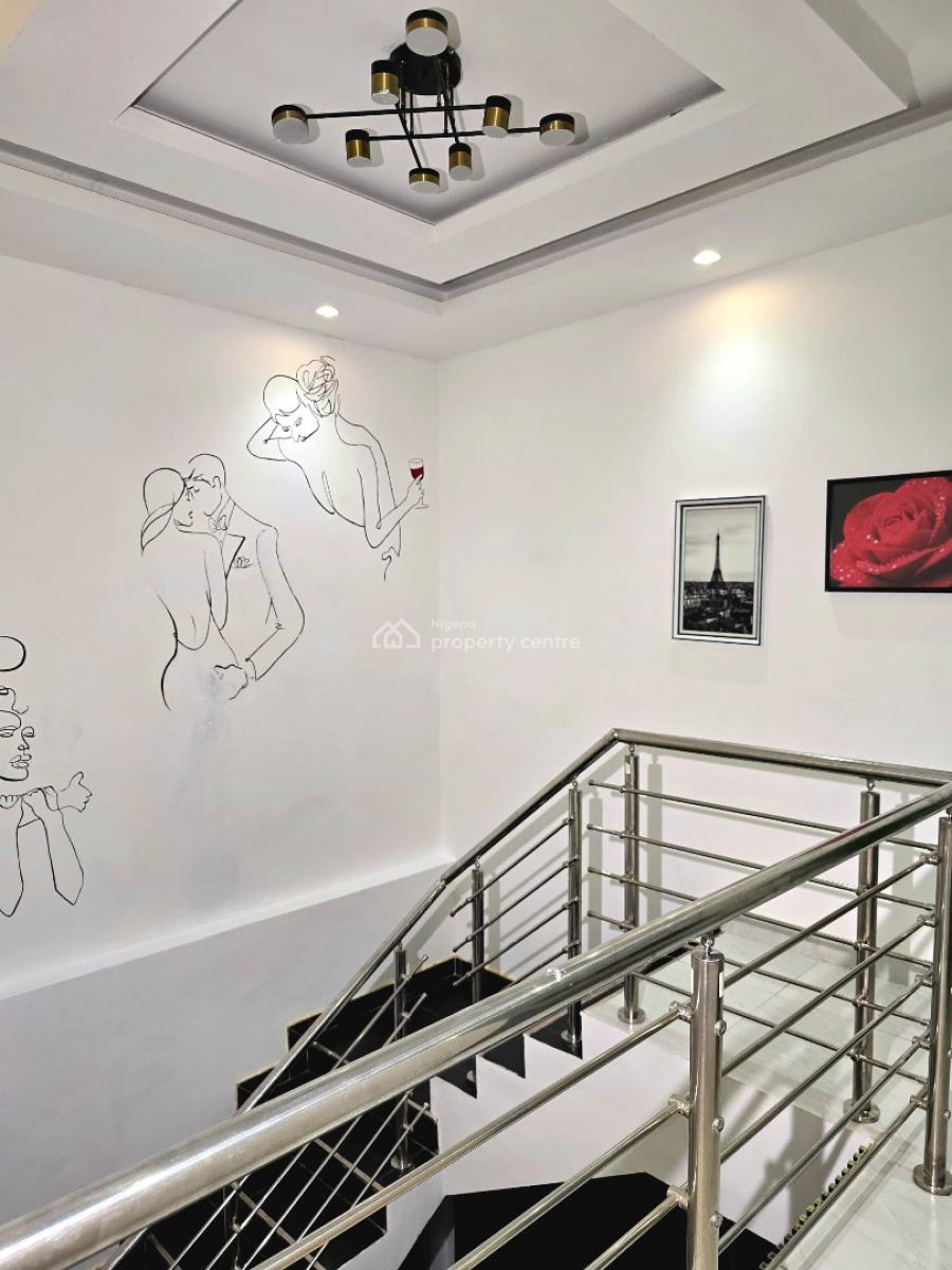 Luxury Ocean View 2 Bedrooms Maisonette with Ps5, Osborne Estate ( Phase 2), Ikoyi, Lagos, Flat / Apartment Short Let