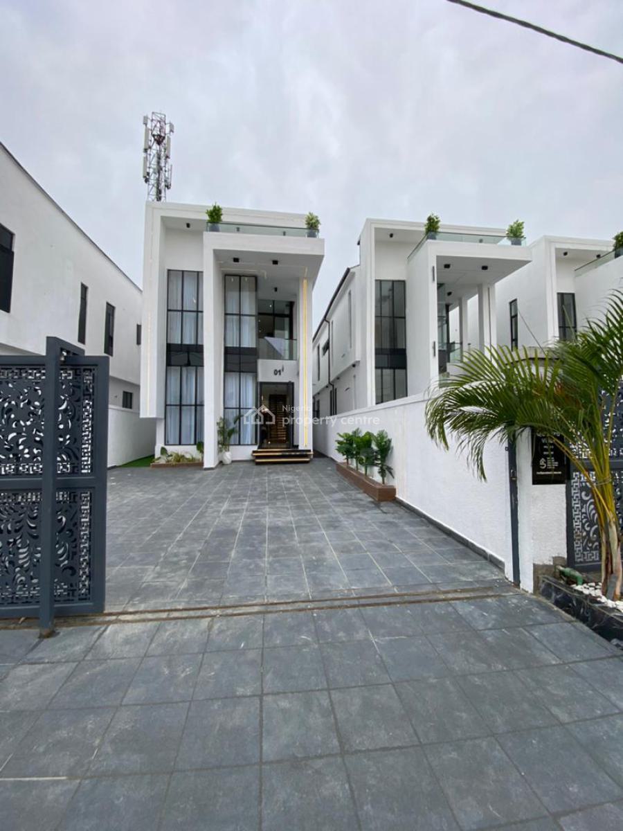 5 Bedroom Fully-detached Duplex with Bq, Ikota, Lekki, Lagos, Detached Duplex for Sale