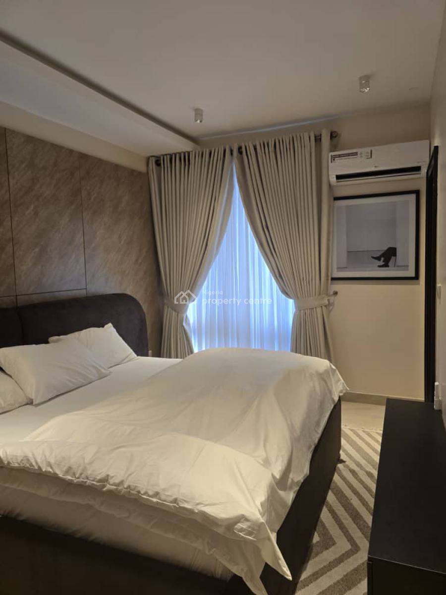 Fully Furnished & Serviced Luxury 3 Bedrooms Flat Upstairs with Lift, Lekki Phase 1 Behind Evercare Hospital Admiralty Way, Lekki, Lagos, Flat / Apartment for Rent