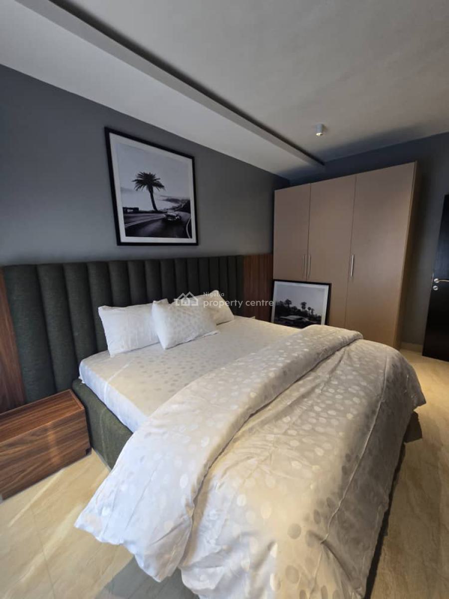 Fully Furnished & Serviced Luxury 3 Bedrooms Flat Upstairs with Lift, Lekki Phase 1 Behind Evercare Hospital Admiralty Way, Lekki, Lagos, Flat / Apartment for Rent