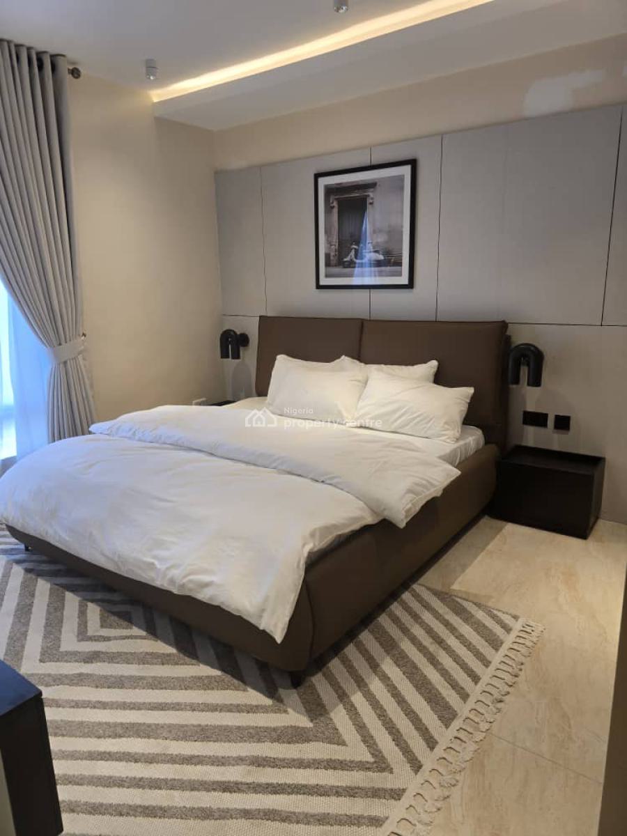 Fully Furnished & Serviced Luxury 3 Bedrooms Flat Upstairs with Lift, Lekki Phase 1 Behind Evercare Hospital Admiralty Way, Lekki, Lagos, Flat / Apartment for Rent