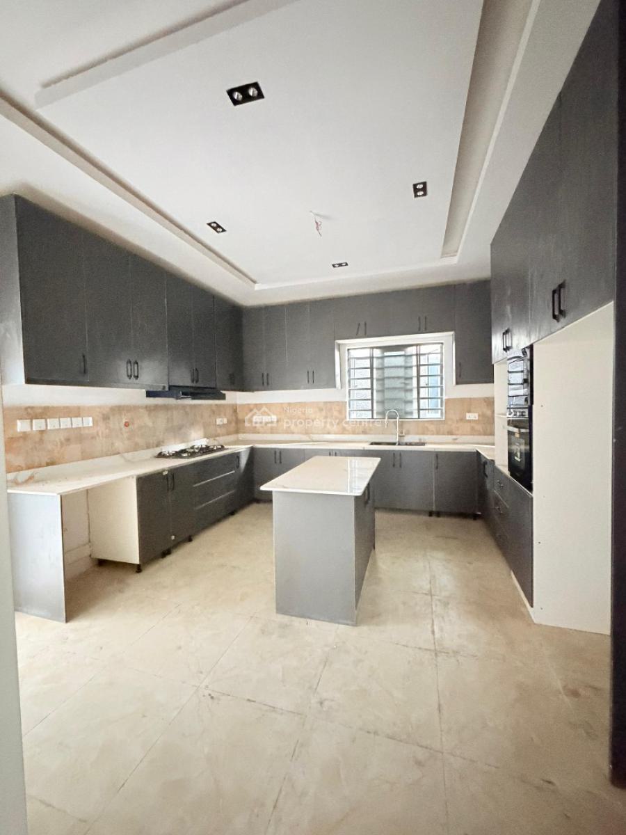 Exceptionally Spacious 4 Bedroom Semi Detached Duplex with Bq, Adeniyi Jones, Ikeja, Lagos, Semi-detached Duplex for Sale