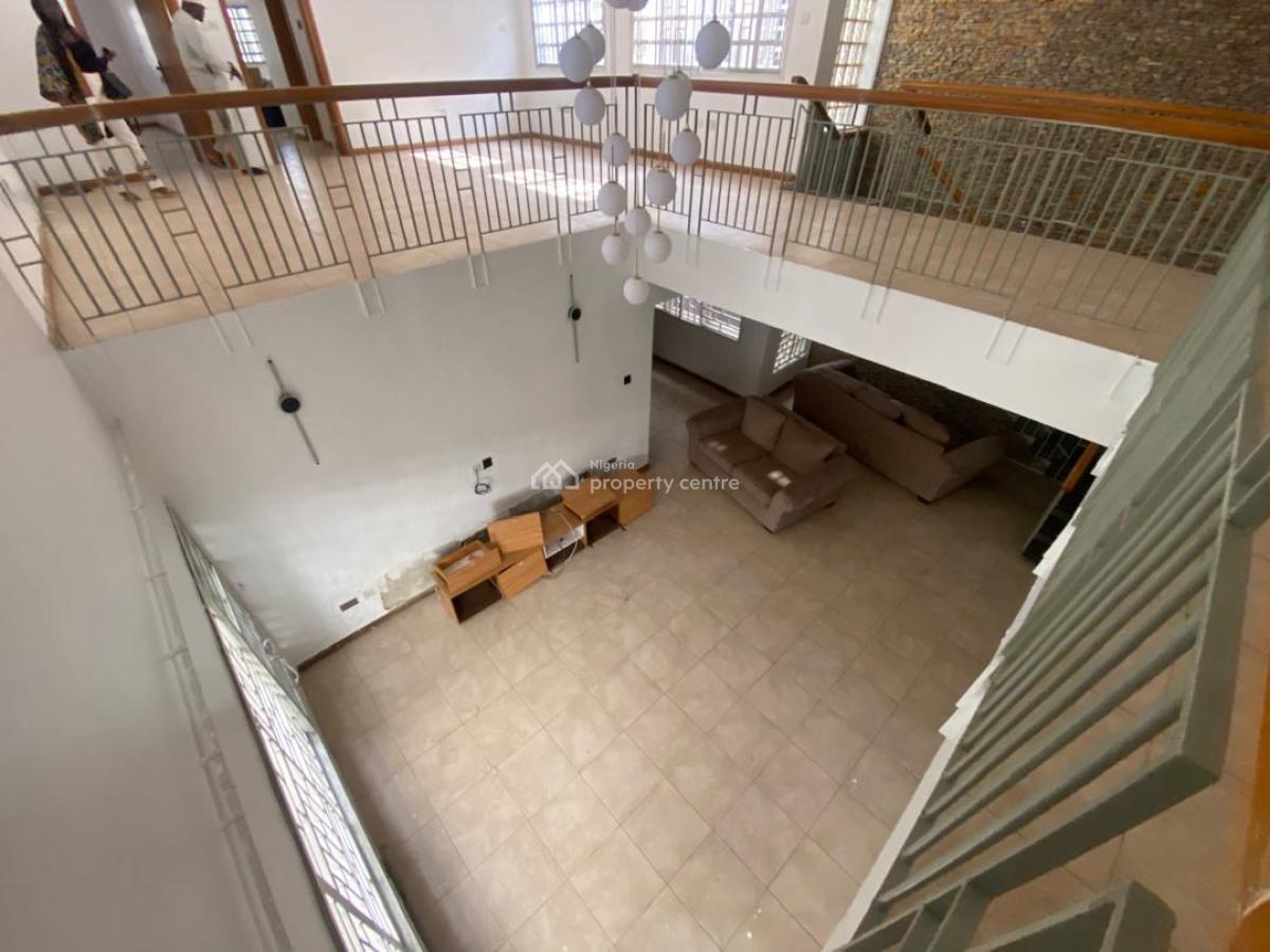 4 Bedroom Semi Detached House with Bq, Lekki Phase 1, Lekki, Lagos, Semi-detached Duplex for Rent