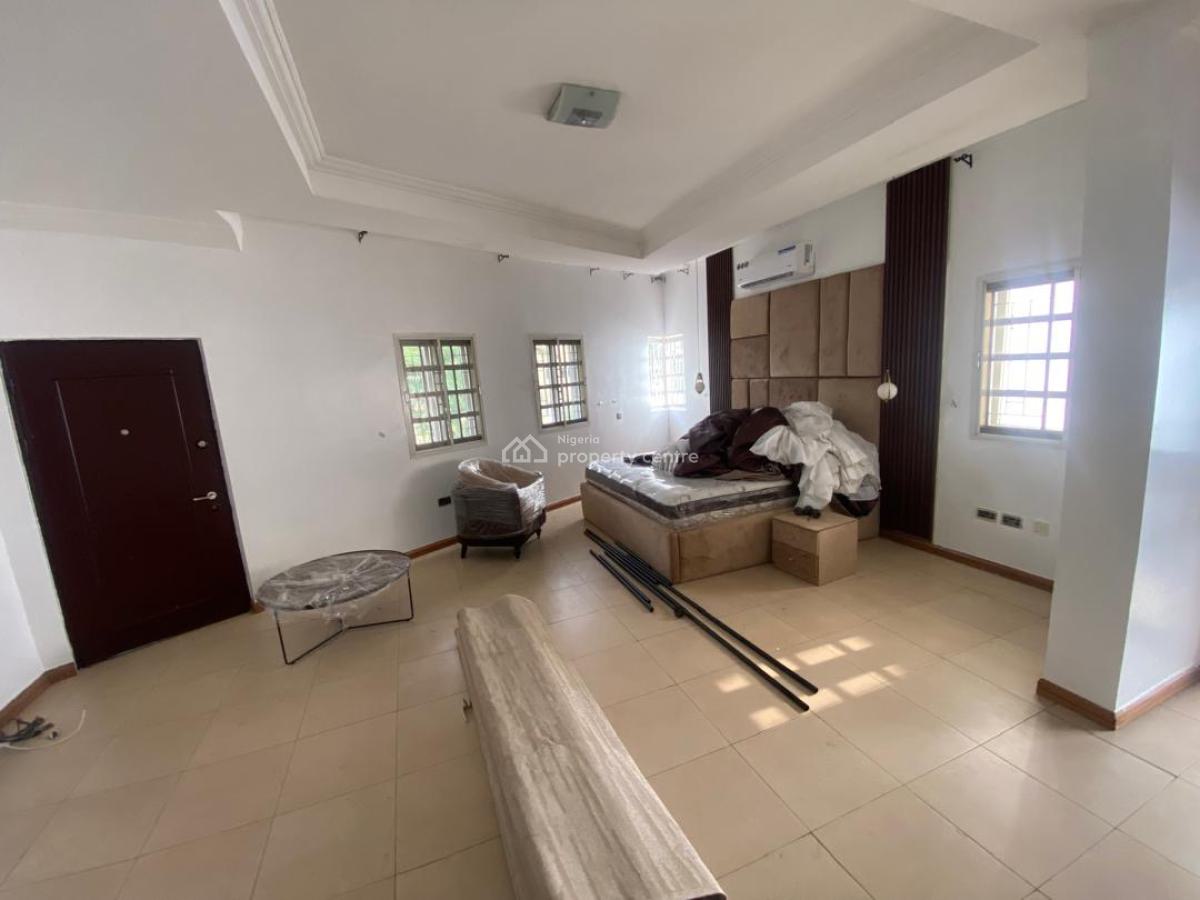 4 Bedroom Semi Detached House with Bq, Lekki Phase 1, Lekki, Lagos, Semi-detached Duplex for Rent
