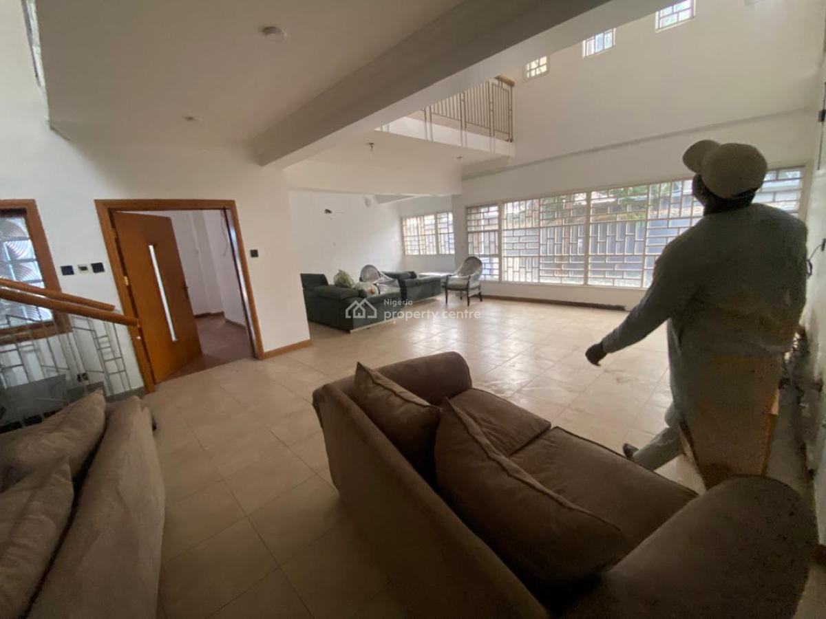 4 Bedroom Semi Detached House with Bq, Lekki Phase 1, Lekki, Lagos, Semi-detached Duplex for Rent