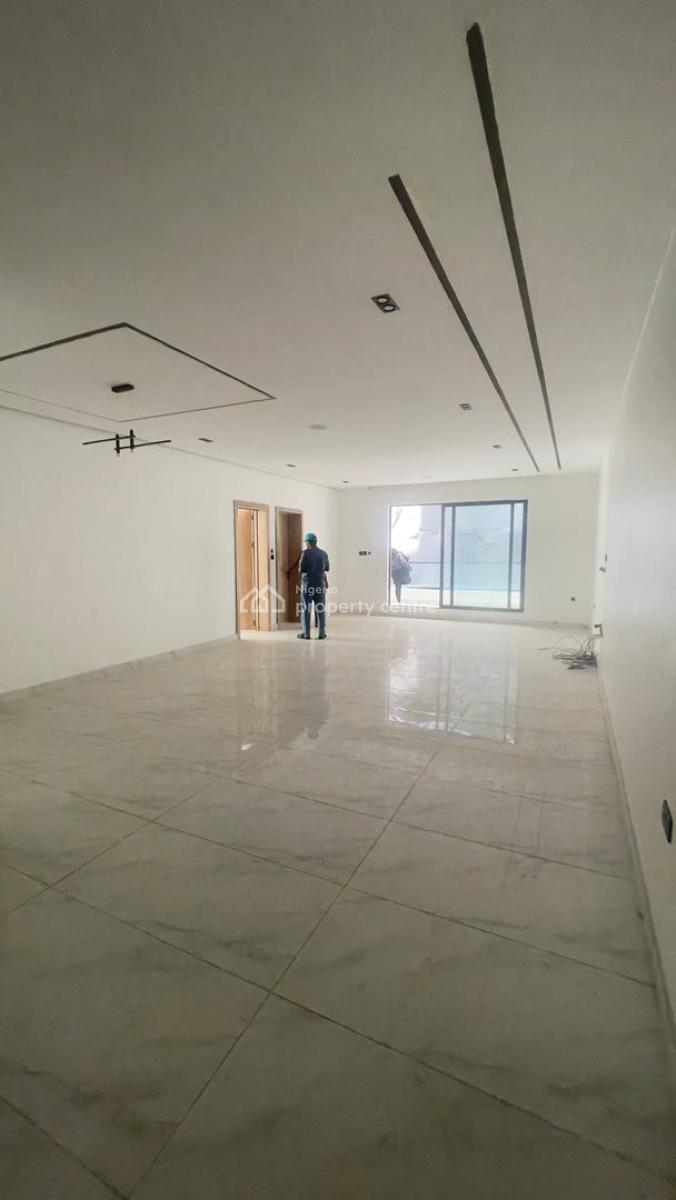 Luxury 2-bedroom Apartment with Fully Fitted Bq, Lekki Phase 1, Lekki, Lagos, Flat / Apartment for Sale