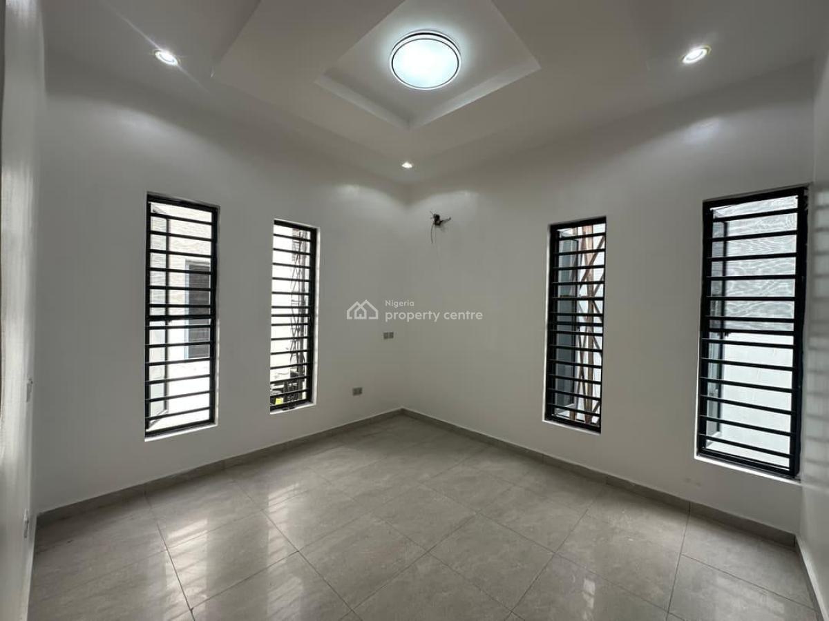 5 Bedroom Fully Detached House with Bq, Ikota, Lekki, Lagos, Detached Duplex for Sale