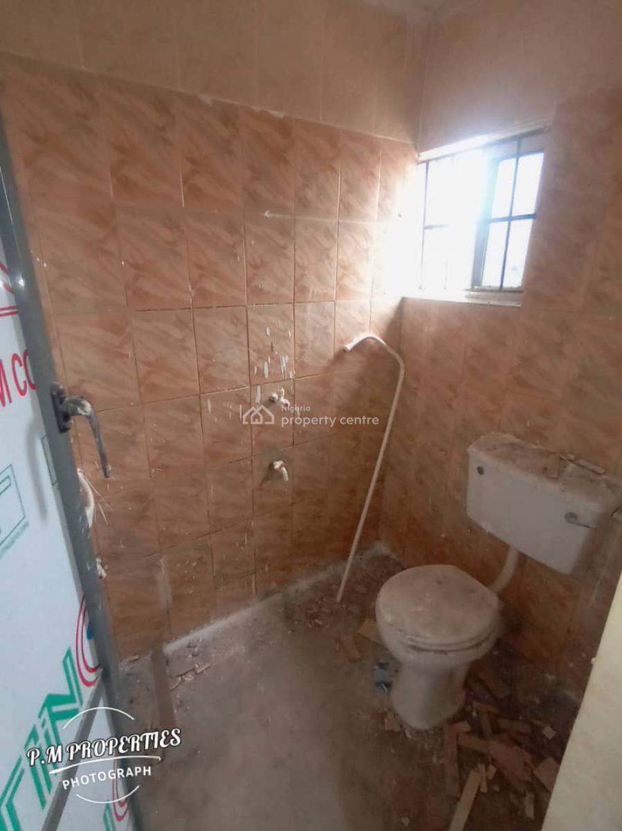 2 Bedroom Flat, Makogi, Magboro, Ogun, Flat / Apartment for Rent