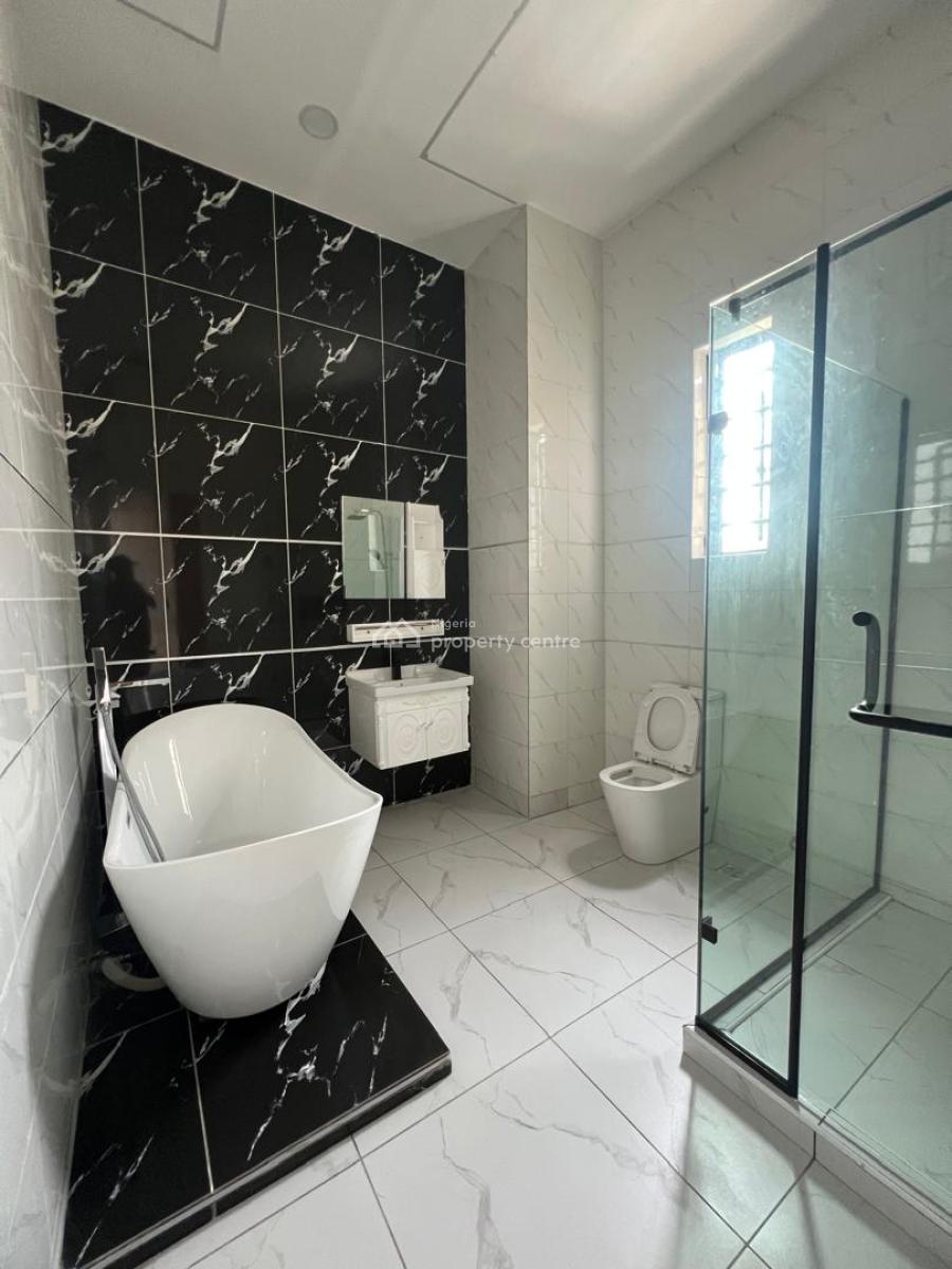 4 Bedroom Detached House with Bq, Sangotedo, Ajah, Lagos, Detached Duplex for Sale