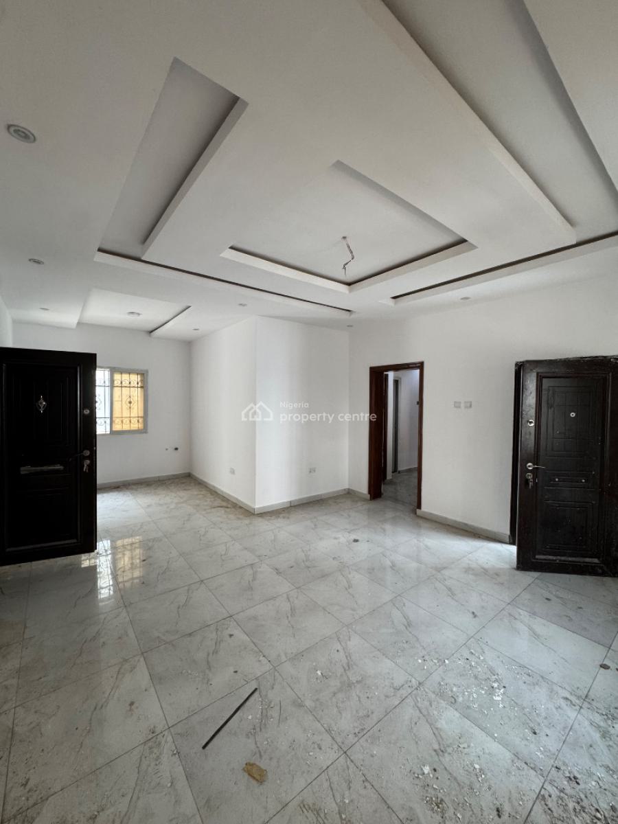 2 Bedroom Apartment, Mobile Road, Ilaje, Ajah, Lagos, Flat / Apartment for Rent