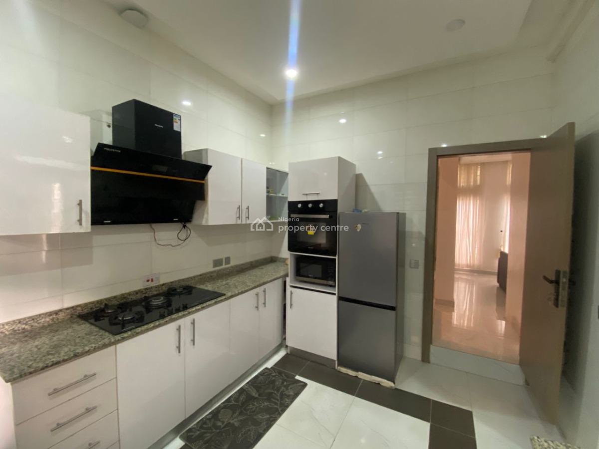 Serviced & Spacious 3 Bedroom Terraced Duplex with Bq, Lekki Phase 1, Lekki, Lagos, Terraced Duplex for Rent